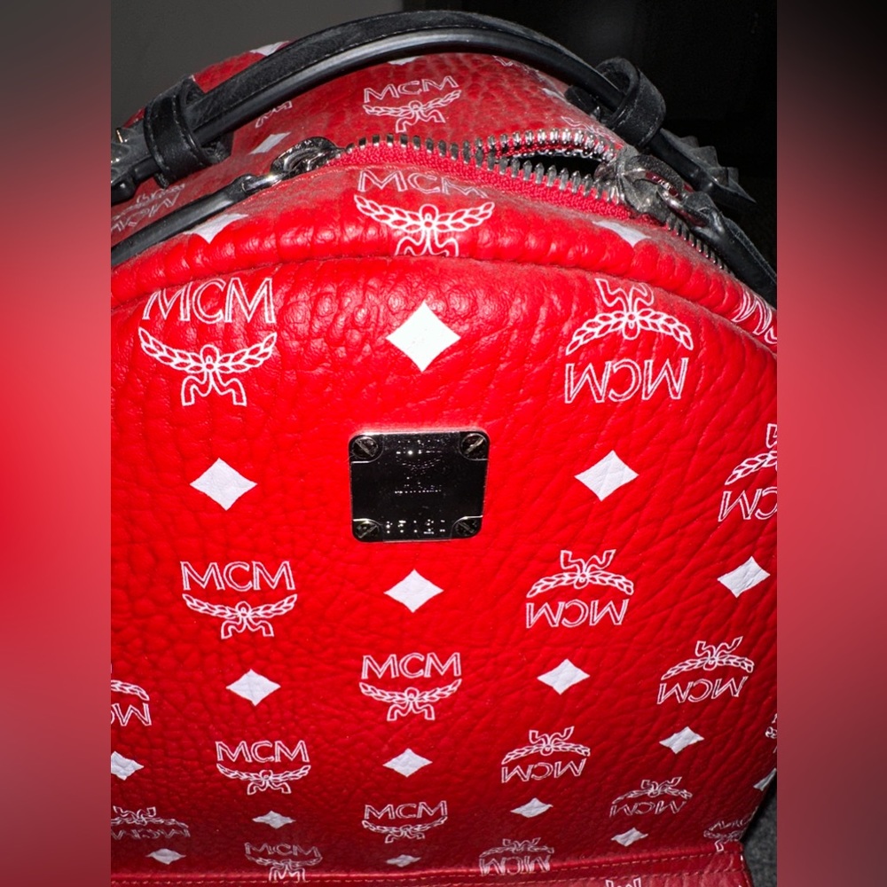 MCM Backpack - Picture 6 of 7